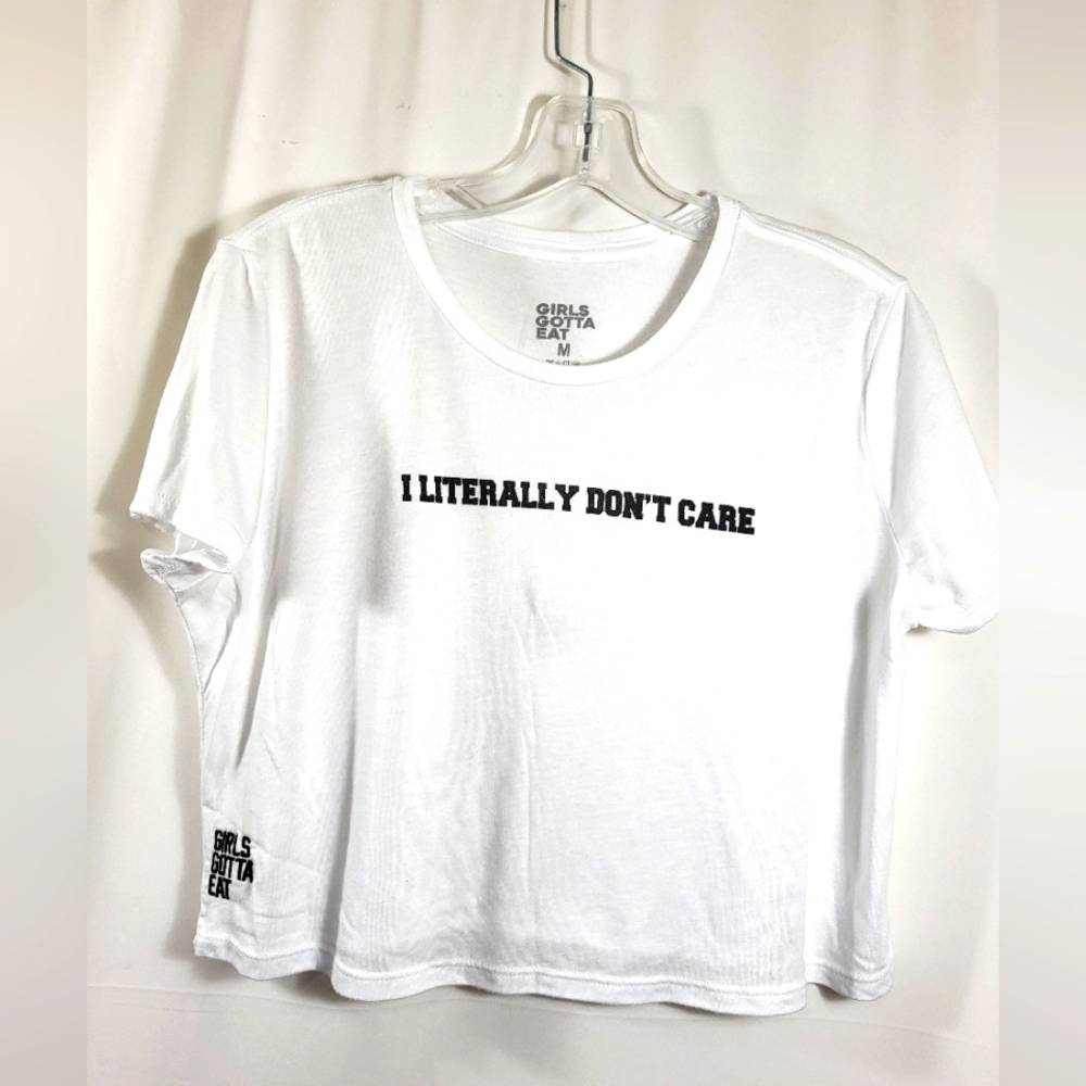 Girls Gotta Eat white crop tee   women's M  #1634